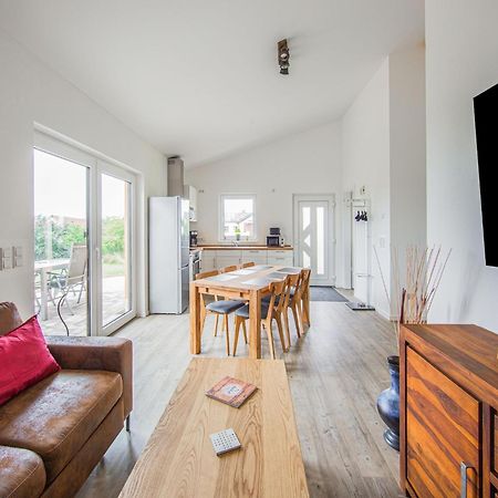 Tranquil Holiday Home In Filz In The Eifel With Garden ภายนอก รูปภาพ