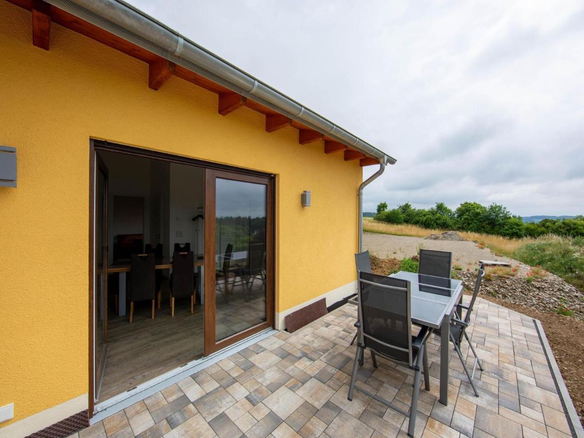 Tranquil Holiday Home In Filz In The Eifel With Garden ภายนอก รูปภาพ
