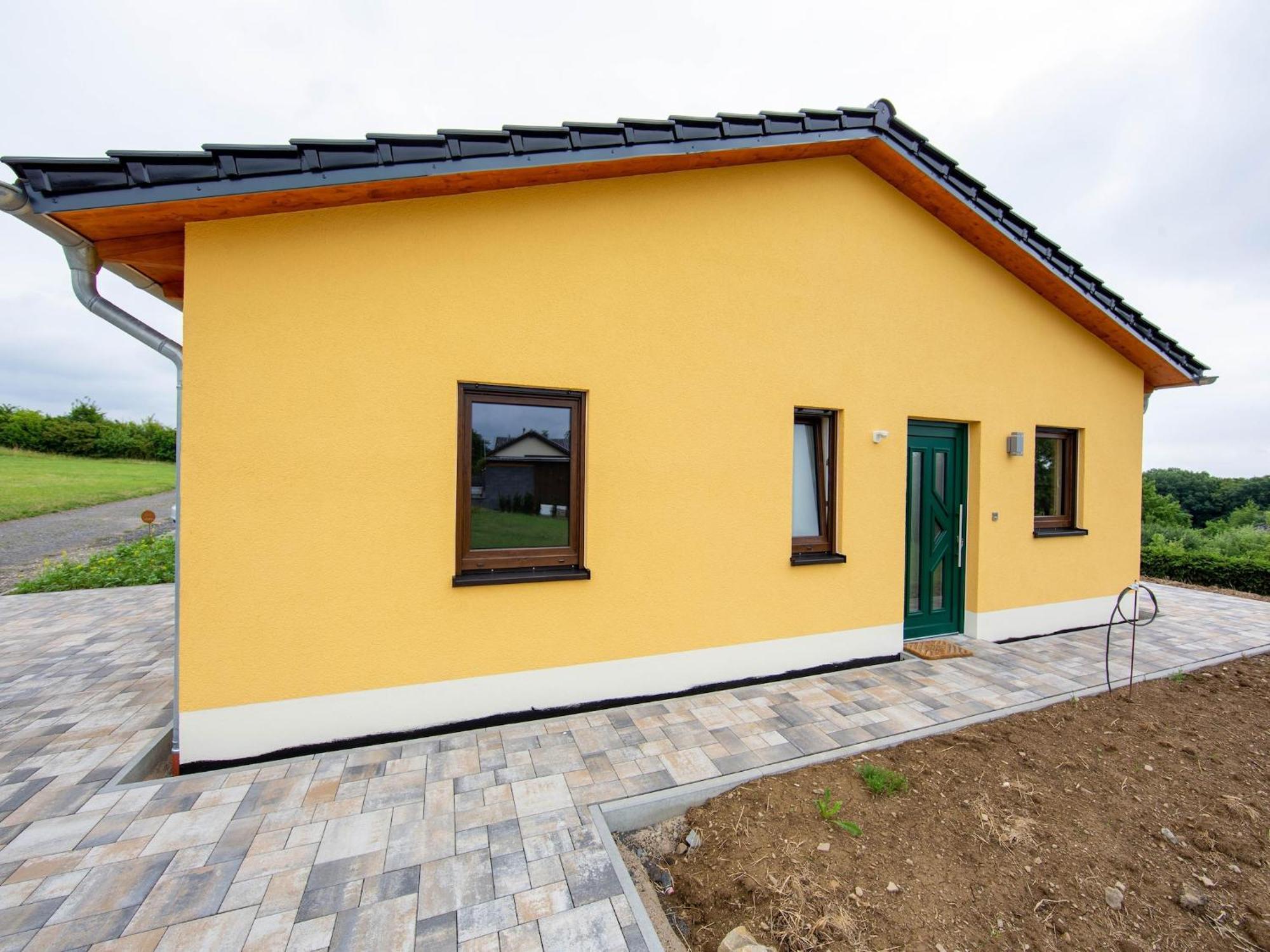 Tranquil Holiday Home In Filz In The Eifel With Garden ภายนอก รูปภาพ