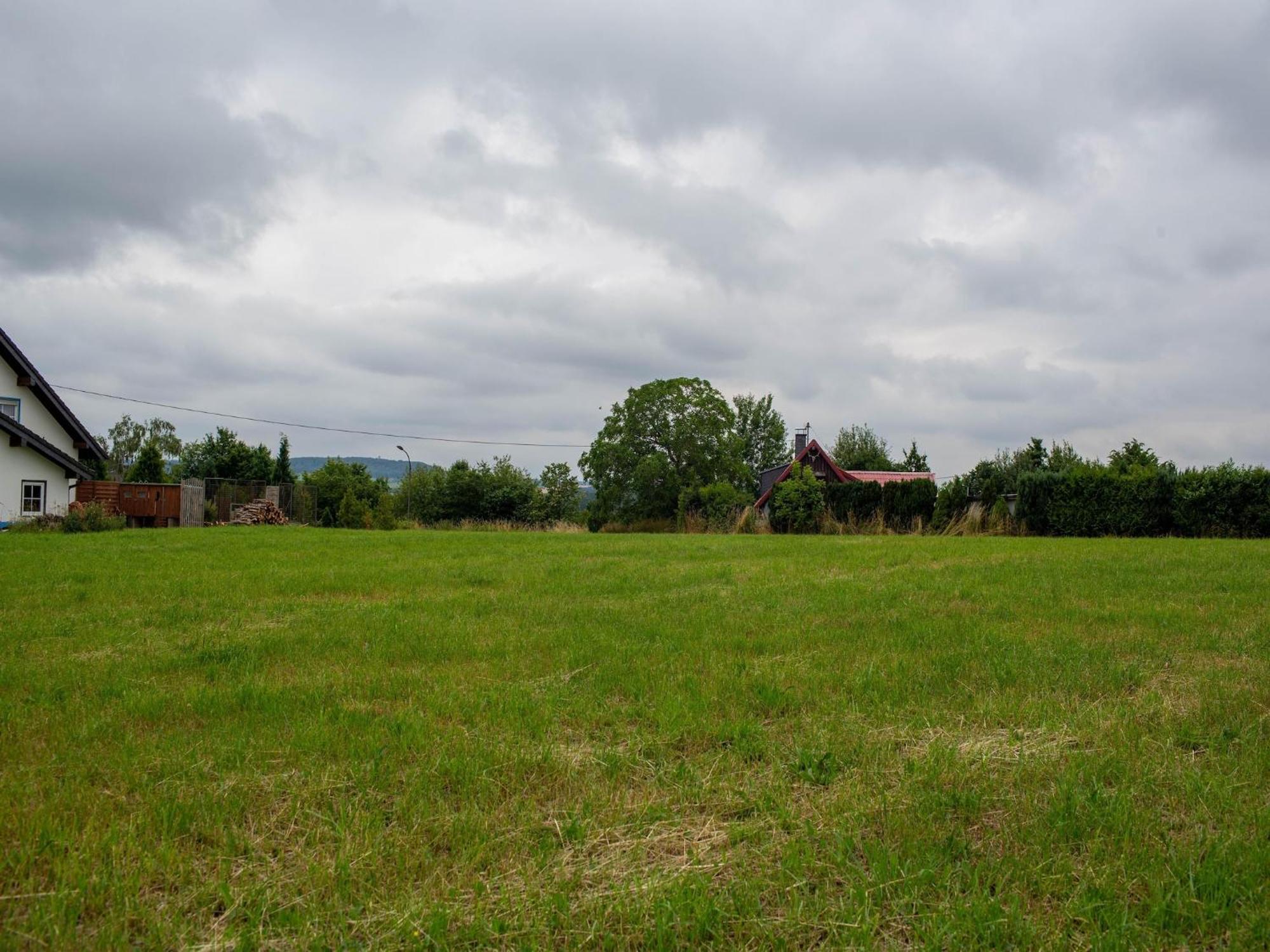 Tranquil Holiday Home In Filz In The Eifel With Garden ภายนอก รูปภาพ